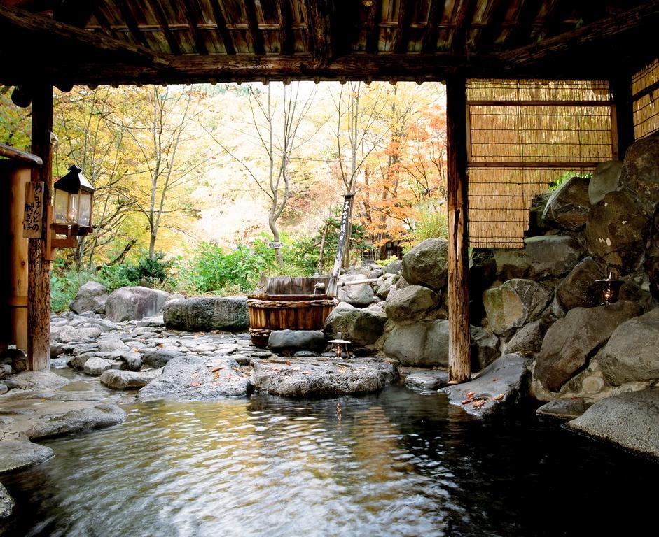 Lamp No Yado Aoni Onsen Hotel Hirakawa Екстериор снимка